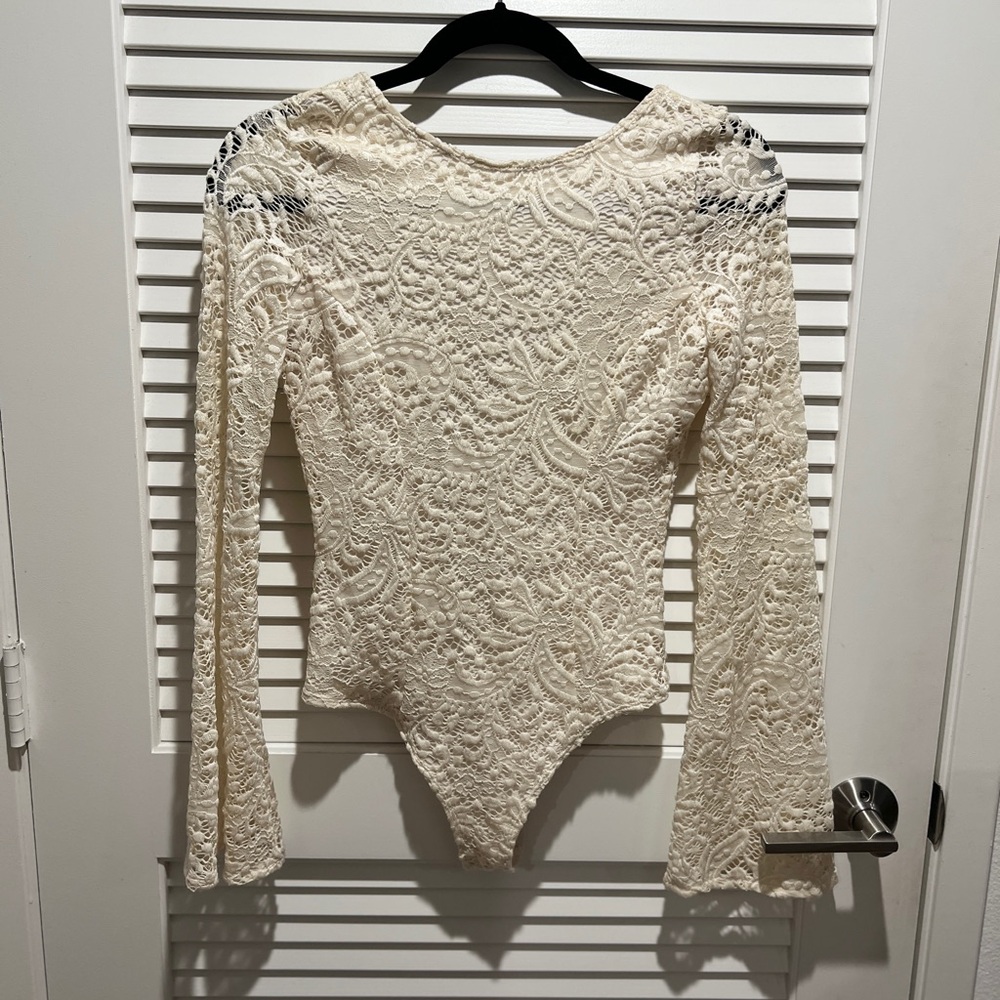 Billabong Cream Lace Long Sleeve Bodysuit